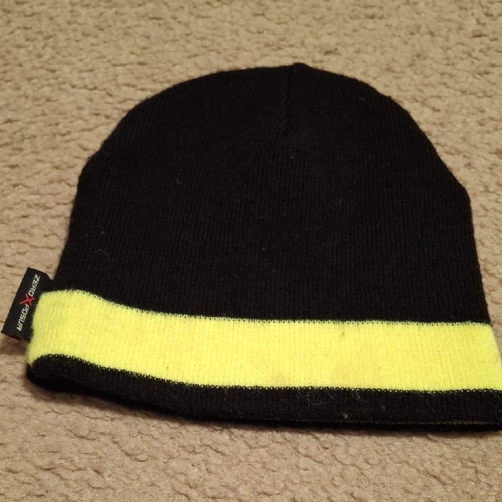 ZeroXposur Reversable Black Beanie with Yellow Stripe